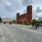 Piazza Castello Downtown Charming דירה *